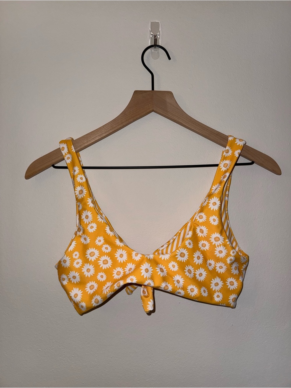 Zaful Yellow Daisy Tie-Front Bikini Set - Picture 2 of 6